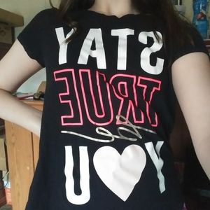 A stay true be you shirt for children